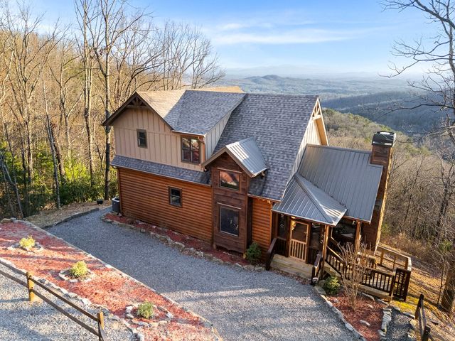 150 Lazy Country Cove Road, Murphy, NC 28906