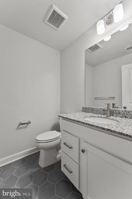 Image 30 of property listing at 622 CATAMARAN WAY, National Harbor, MD 20745