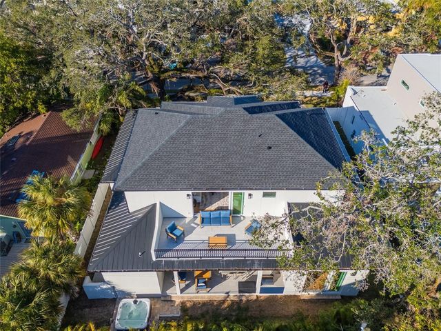 2420 FLOYD STREET, Sarasota, FL 34239