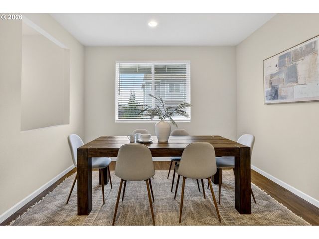 10521 Ne PARK RIDGE Way, Hillsboro, OR 97006