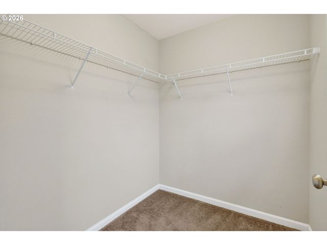 10521 Ne PARK RIDGE Way, Hillsboro, OR 97006