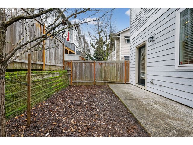 10521 Ne PARK RIDGE Way, Hillsboro, OR 97006