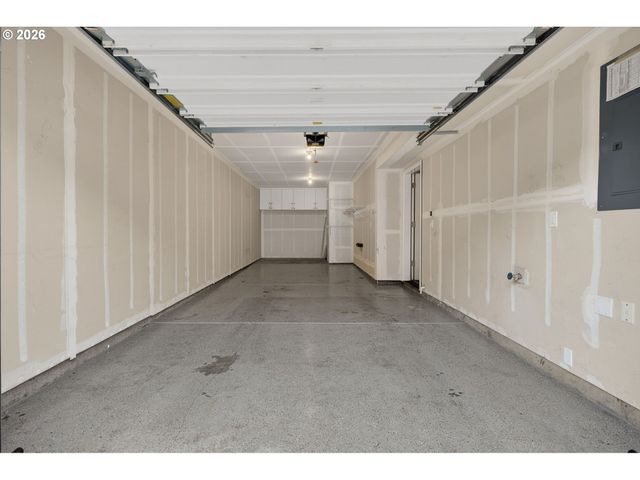 10521 Ne PARK RIDGE Way, Hillsboro, OR 97006