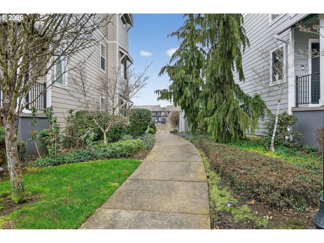 10521 Ne PARK RIDGE Way, Hillsboro, OR 97006