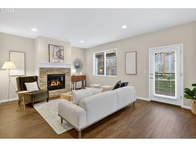 10521 Ne PARK RIDGE Way, Hillsboro, OR 97006