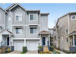 10521 Ne PARK RIDGE Way, Hillsboro, OR 97006