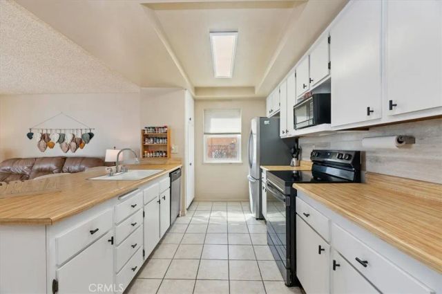 27365 Presley Street, Menifee, CA 92586