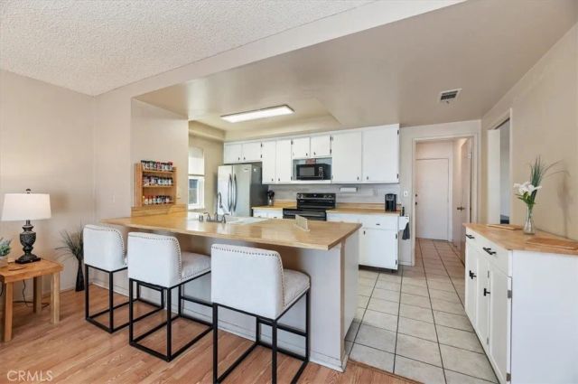 27365 Presley Street, Menifee, CA 92586