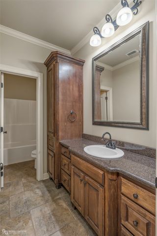 1010 Toledano Circle, Shreveport, LA 71106