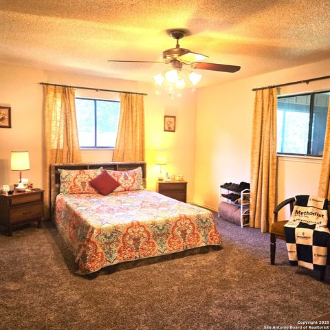 6159 Blazing, San Antonio, TX 78249