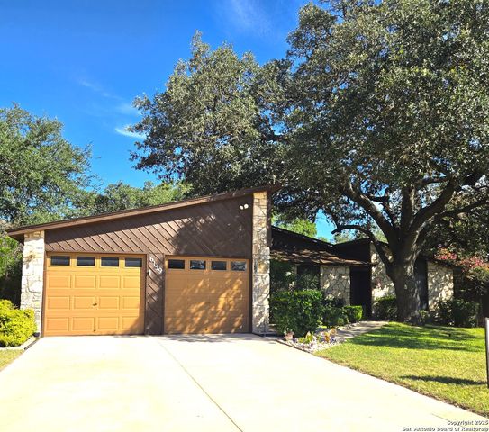 6159 Blazing, San Antonio, TX 78249