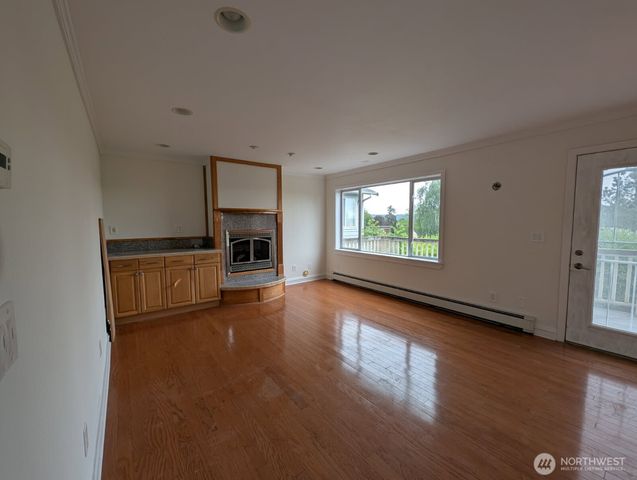 6906 55th Avenue S, Seattle, WA 98118
