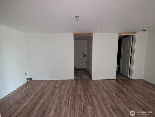 6906 55th Avenue S, Seattle, WA 98118