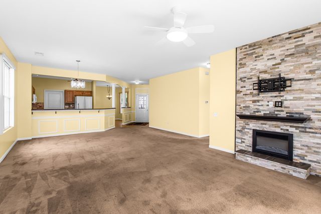 13569 WINTERBERRY Lane, Huntley, IL 60142