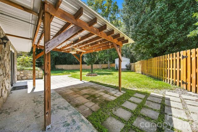 9 Daniel Circle, Granite Falls, NC 28630