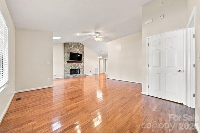 9 Daniel Circle, Granite Falls, NC 28630