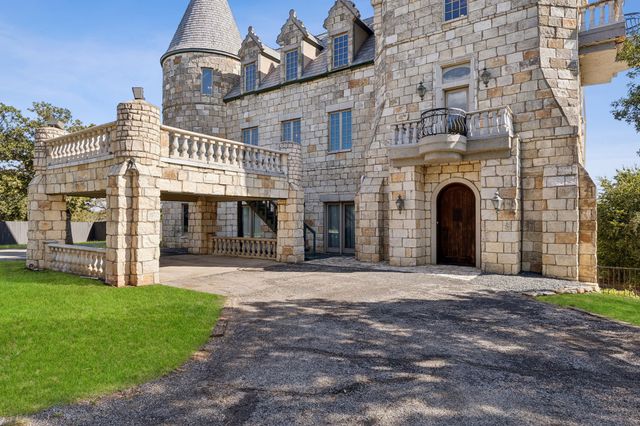 9888 Boat Club Road, Fort Worth, TX 76179