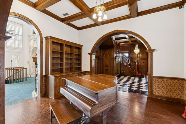 9888 Boat Club Road, Fort Worth, TX 76179