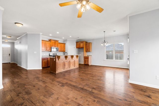 17 Stonehenge Drive, Cabot, AR 72023