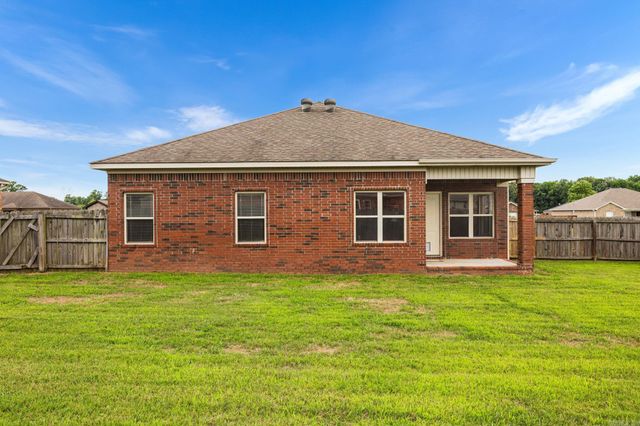 17 Stonehenge Drive, Cabot, AR 72023