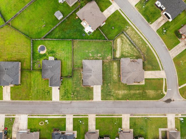 17 Stonehenge Drive, Cabot, AR 72023