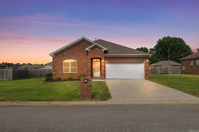 17 Stonehenge Drive, Cabot, AR 72023