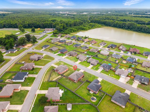 17 Stonehenge Drive, Cabot, AR 72023