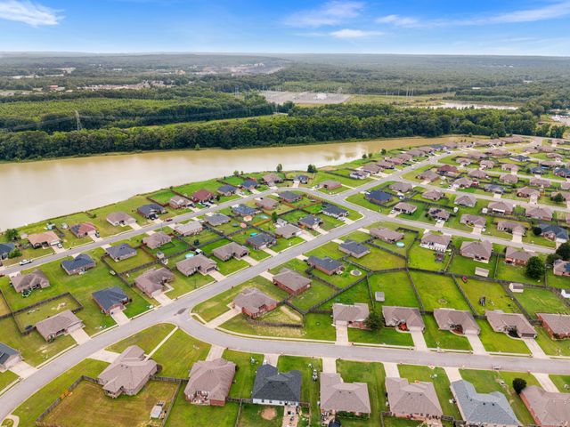 17 Stonehenge Drive, Cabot, AR 72023