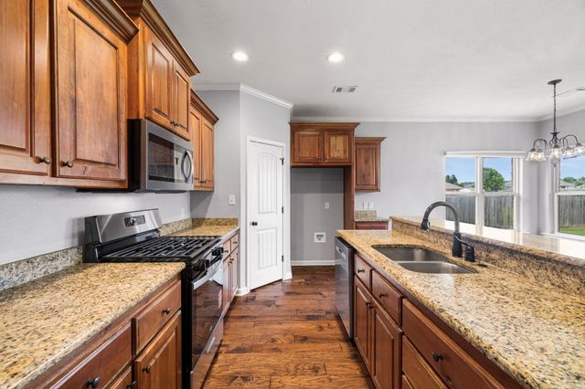 17 Stonehenge Drive, Cabot, AR 72023