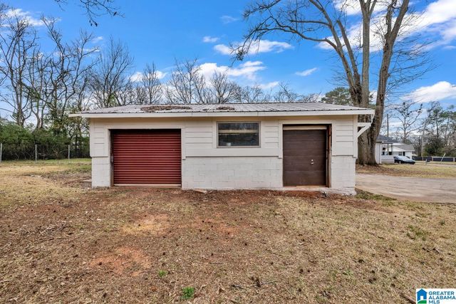 2905 CIRCLE DRIVE, Hueytown, AL 35023