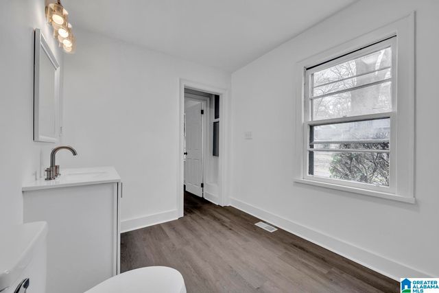 2905 CIRCLE DRIVE, Hueytown, AL 35023