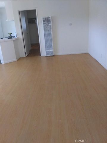 14301 Addison Street A, Sherman Oaks, CA 91423