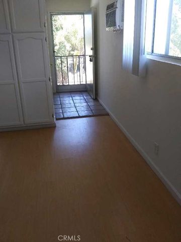 14301 Addison Street A, Sherman Oaks, CA 91423