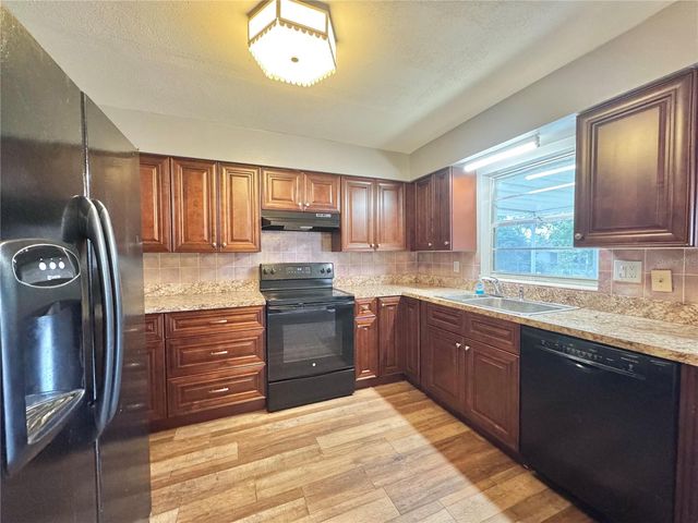 137 LOWELL ROAD, Winter Haven, FL 33884