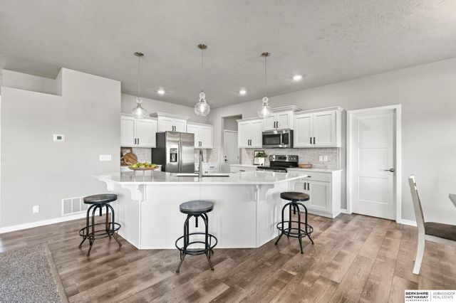 16452 Whitmore Street, Bennington, NE 68007