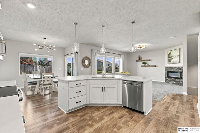 16452 Whitmore Street, Bennington, NE 68007