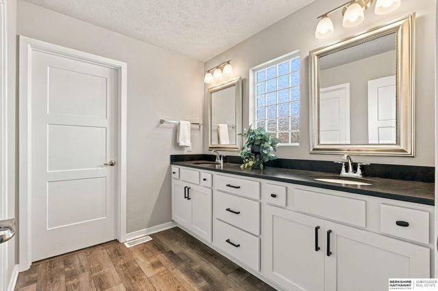 16452 Whitmore Street, Bennington, NE 68007