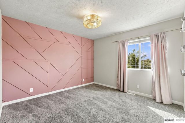 16452 Whitmore Street, Bennington, NE 68007