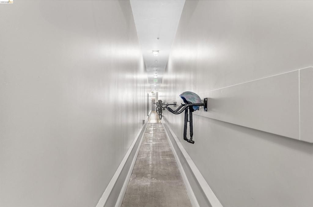 Image 12 of property listing at 2415 San Pablo Ave, Oakland, CA 94612