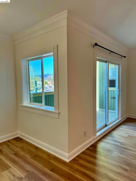 Image 16 of property listing at 2415 San Pablo Ave, Oakland, CA 94612