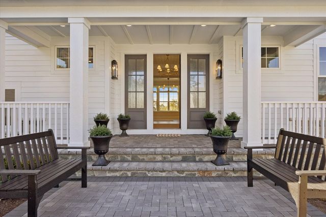 5904 Juniper Court, Western Springs, IL 60558