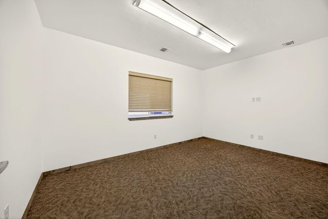 810 O'Hare Parkway, Medford, OR 97504