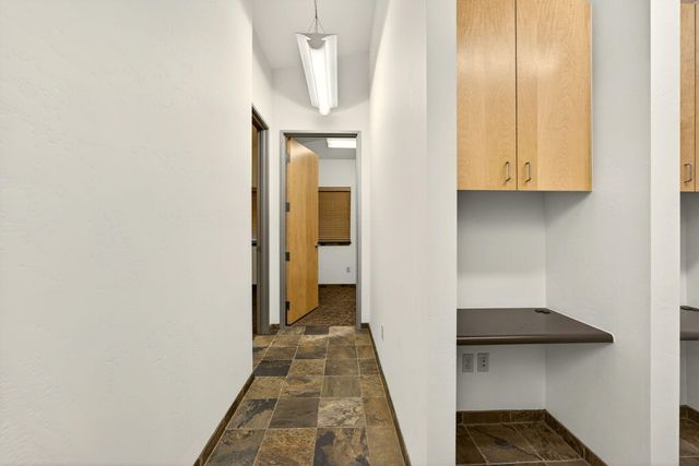 810 O'Hare Parkway, Medford, OR 97504