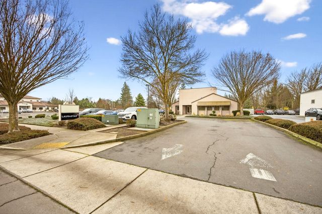 810 O'Hare Parkway, Medford, OR 97504