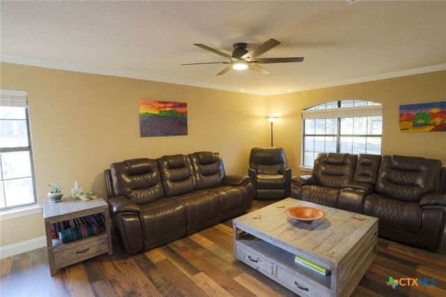 105 Blackfoot Drive, Temple, TX 76504