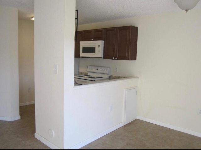 7103 Glenmoor Drive, West Palm Beach, FL 33409