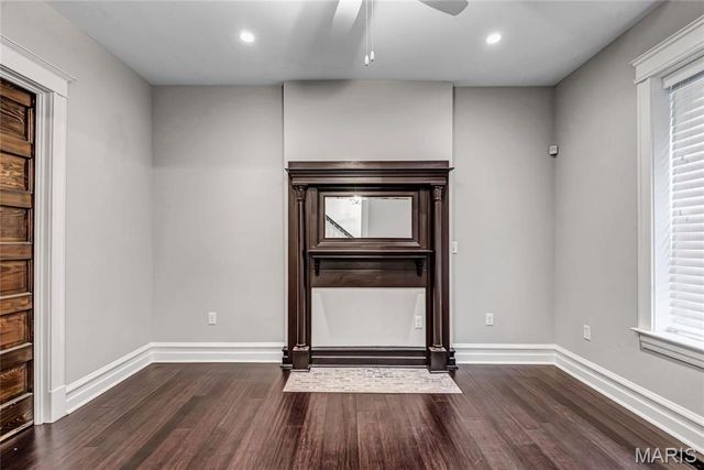 1041-1043 S Taylor Avenue, St Louis, MO 63110