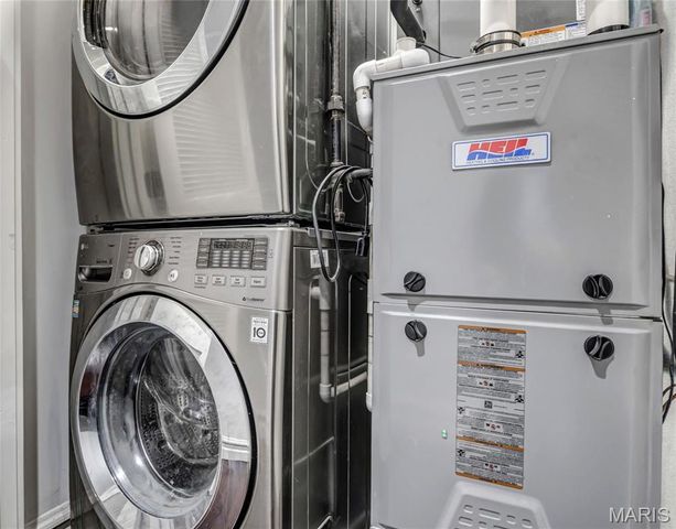 1041-1043 S Taylor Avenue, St Louis, MO 63110