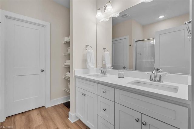 4954 Cannon Crossing Way, Greensboro, NC 27410