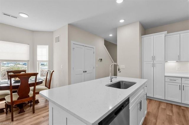 4954 Cannon Crossing Way, Greensboro, NC 27410